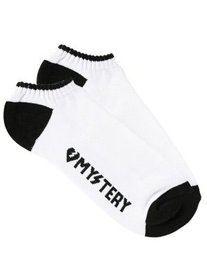 Mystery Heart Ankle Socks White