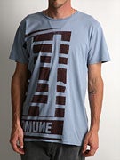 Comune Bold Premium T-Shirt