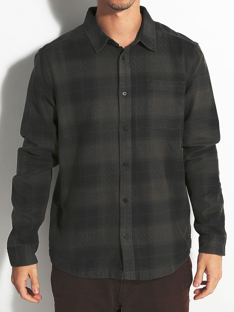 etnies flannel shirt