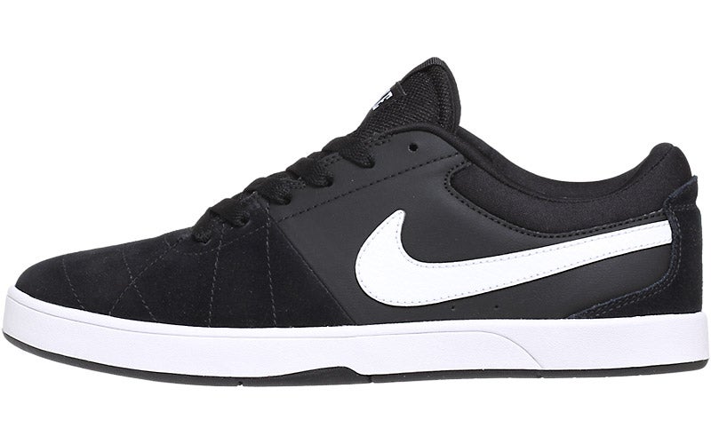 Nike Rabona Shoes Black/White 360 View