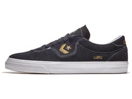 converse skateboarding shoes