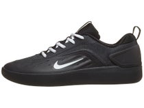 Nike SB Nyjah 4 Shoes Black/White-Black-White