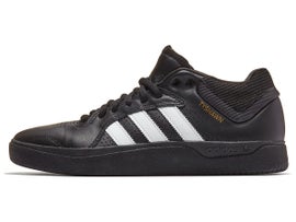 Canvas Daily Wear Adidas Adimatic core black white