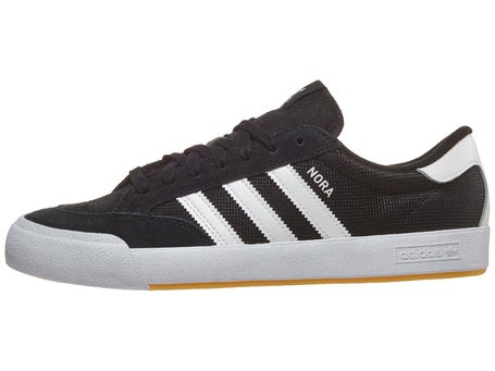 Adidas Nora Shoes\Core Black/Zero Met/Spark