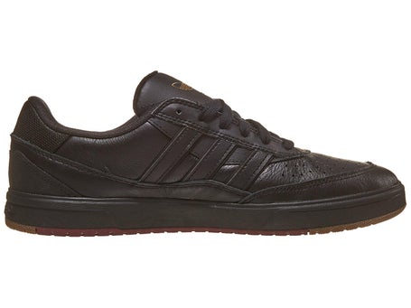 Adidas Tyshawn II Shoes\Core Black/Core Black/Green