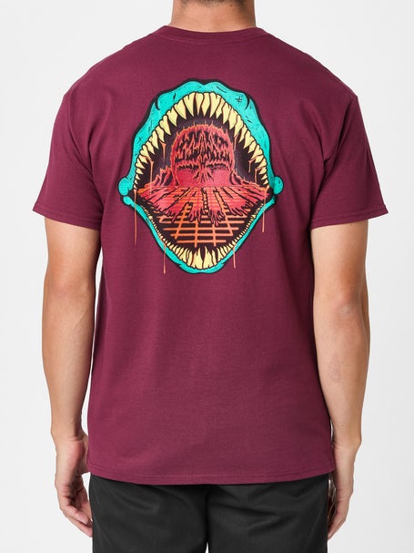 Creature Lost At Sea T-Shirt\Maroon