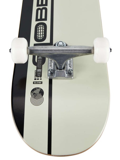 Globe G0 Strype Hard Complete 8.0 x 31.63