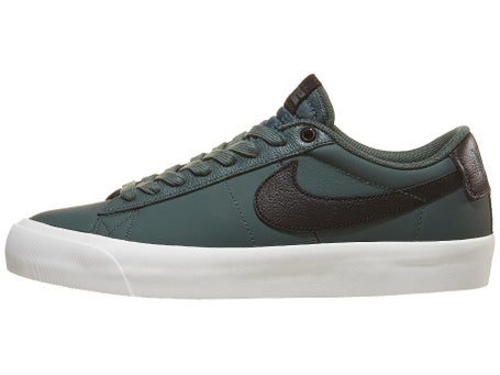 Nike SB Blazer Low Pro GT Shoes\Vintage Green/Black-Wht