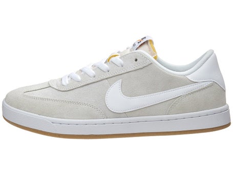 Nike SB FC Classic Shoes\Summit White/White