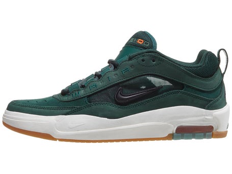 Nike SB Air Max Ishod ISO Shoes\Deep Fir/Black-Sail-Gum