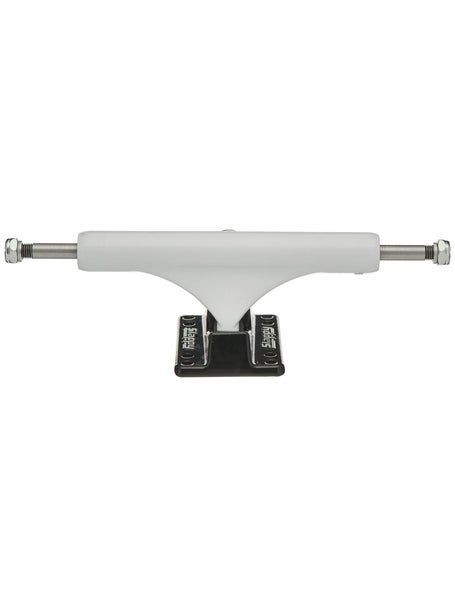 Slappy ST1 Classic 8 Hole Baseplate Trucks\White/Black