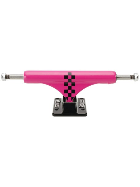 Slappy ST1 Classic Trucks\Arisa Trew Checker Pink