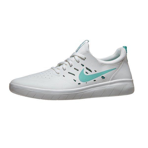 Sb nyjah free white  shop and  tropical twist skate shoes