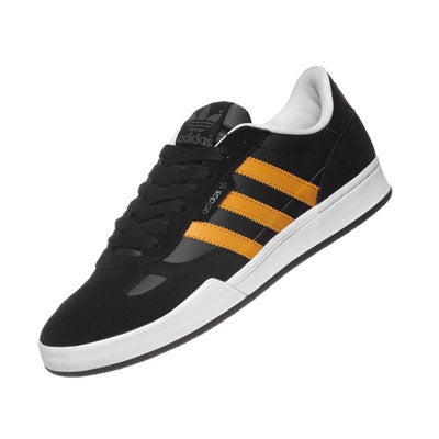 Adidas best sale ciero black