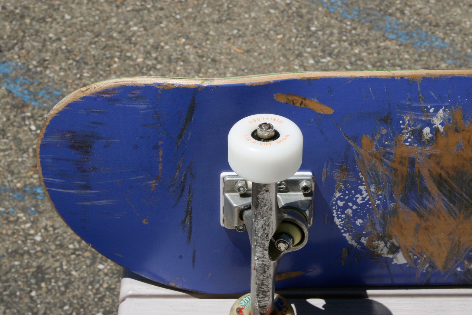 How to Insert and Remove Skateboard Bearings By Hand